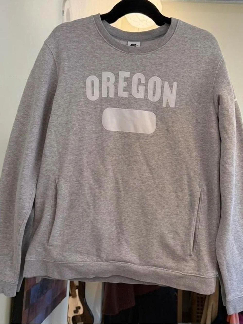 Nike Light Gray Crewneck Sweatshirt with White Appliqué